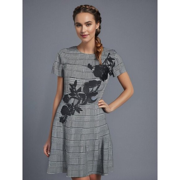 Betsey Johnson Black White Plaid Floral Midi‎ Dress Size 4 - Picture 1 of 6